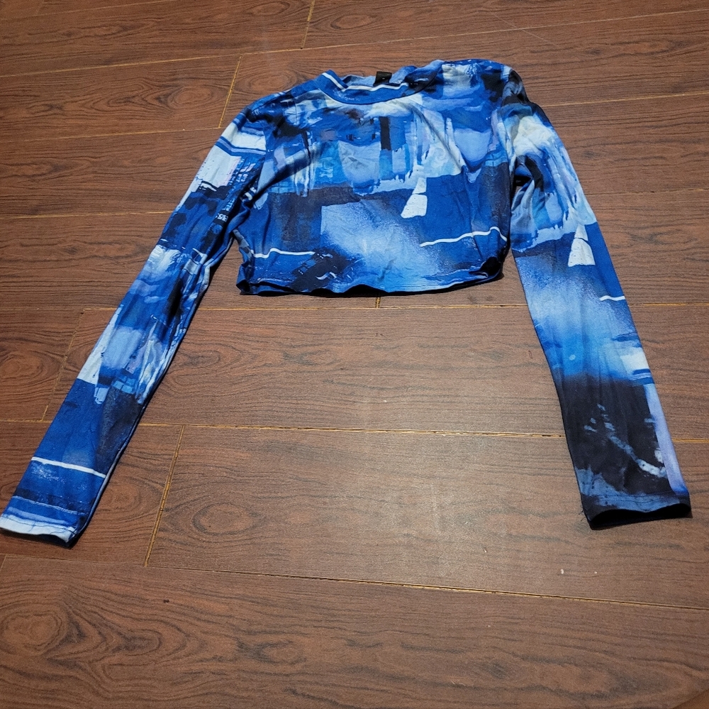 SHEIN Blue Abstract Crop Top